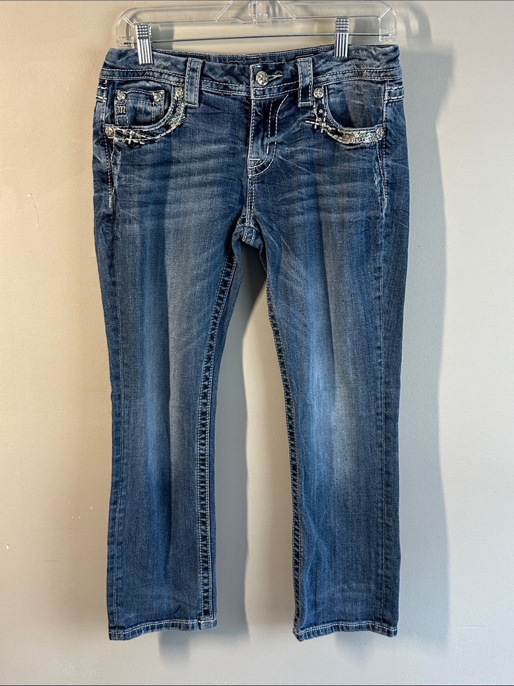 Miss Me Mid Rise Easy Cropped Jeans Size 24 1/2 Embellished Festival Boho